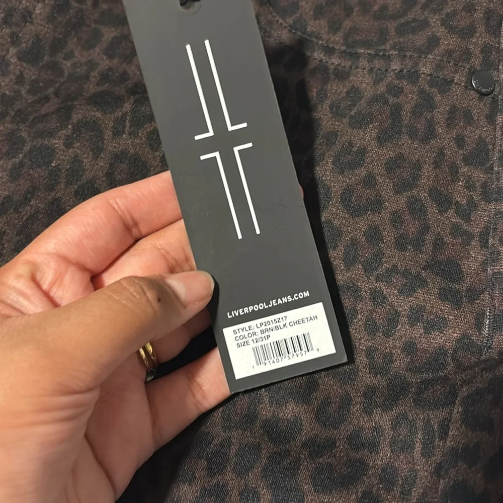 Liverpool Cheetah Print Ponte Pants - Black/Brown - Size 12/31 Petite - NWT - Picture 3 of 12